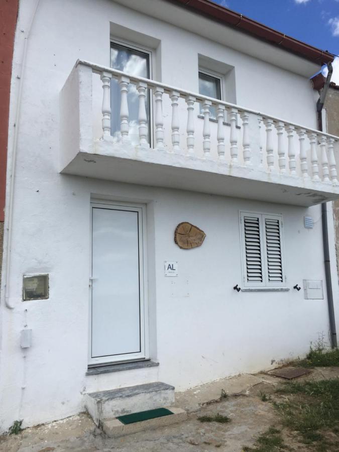 Lambisco- Alojamento Local Alfândega da Fé Esterno foto